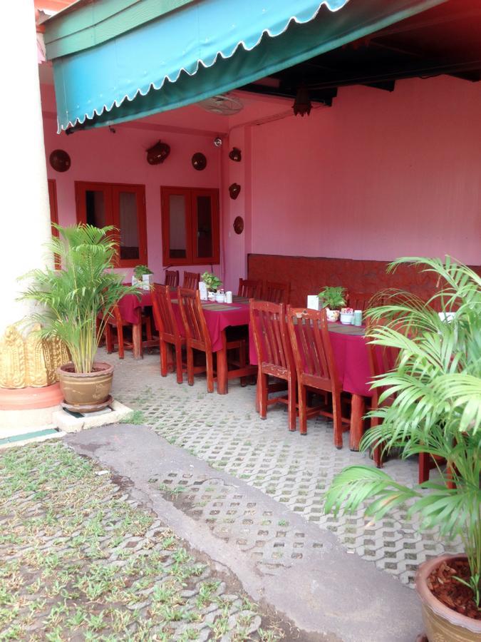 Kata Minta Hotell Phuket Eksteriør bilde