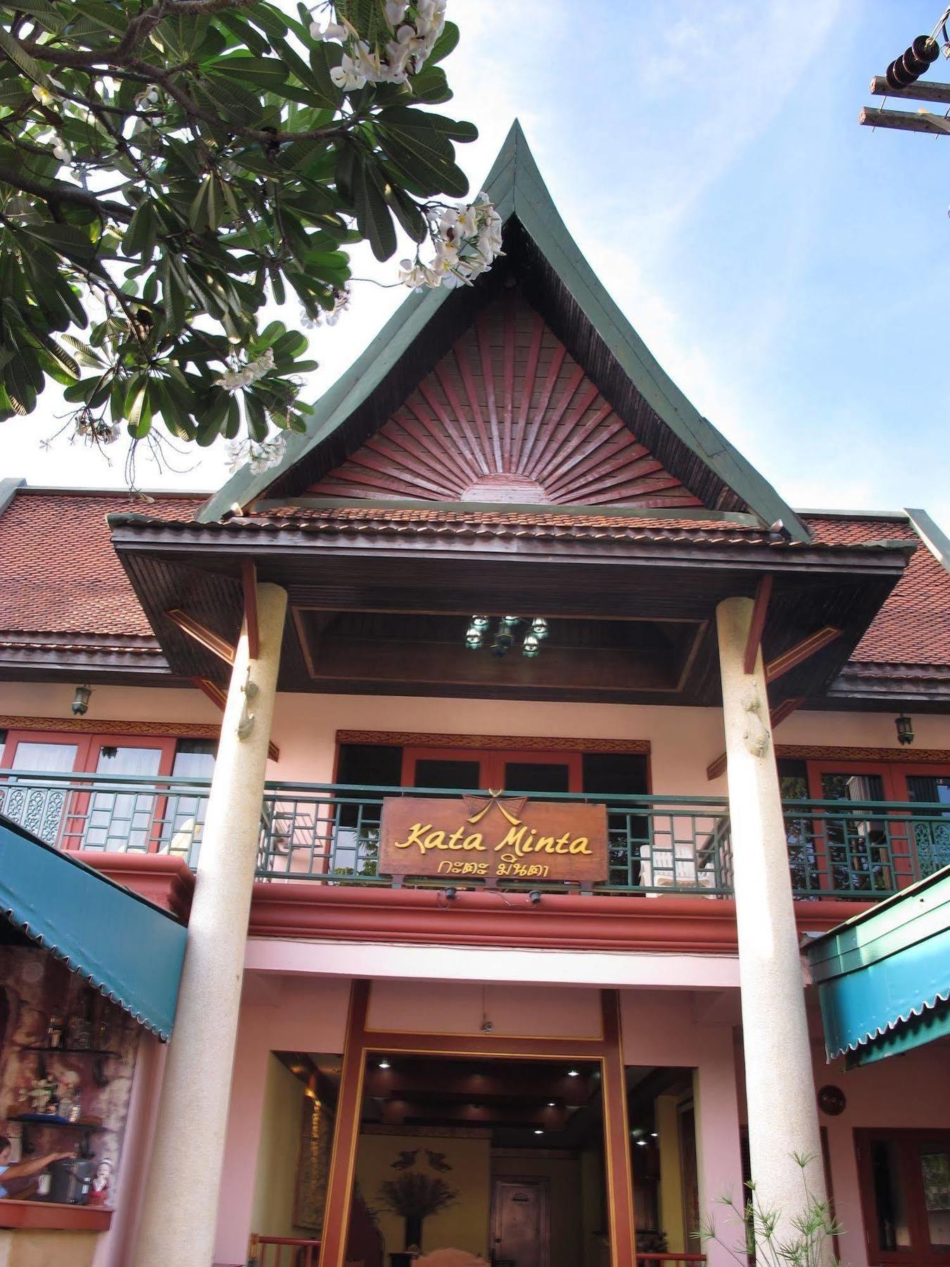 Kata Minta Hotell Phuket Eksteriør bilde